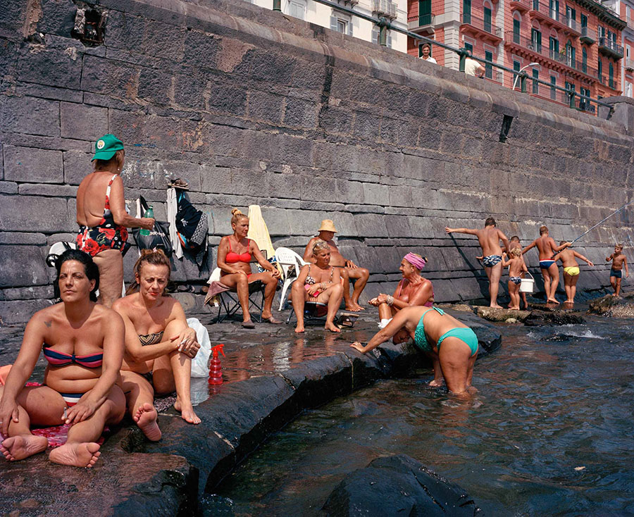 Voir Naples et mourir, une série photo de Sam Gregg