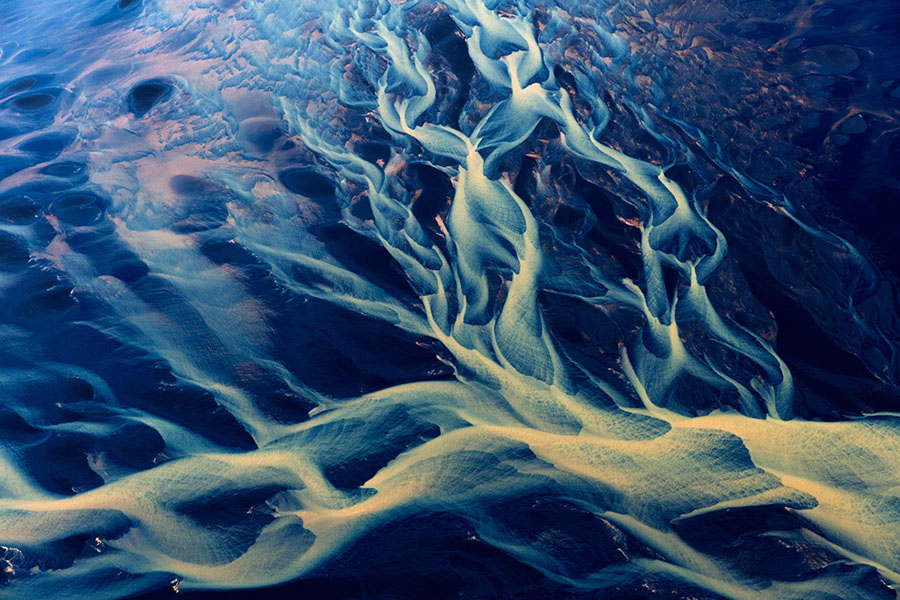 Vu du ciel, les paysages abstraits de Zack Seckler